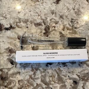 NIB Gloss Moderne Clean Luxury Perfume Travel Spray